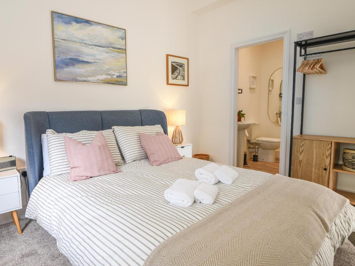 Seaward Lyme Regis Exterior foto
